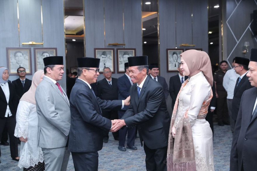 Lantik Irjen, Mendes Yandri Minta Perkuat Pengawasan di Kemendes PDT